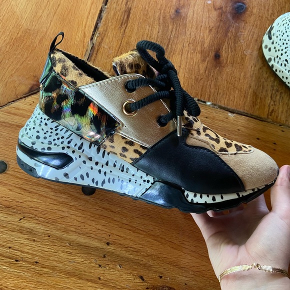 Animal print sneakers by Steve Madden - Picture 5 of 5